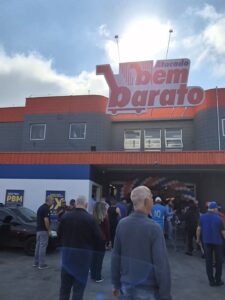 BEM BARATO ABRE NOVA LOJA NO RIACHO GRANDE